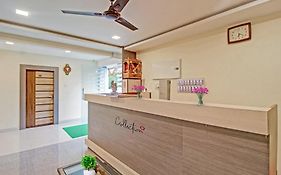 Hotel O Sudama Residency